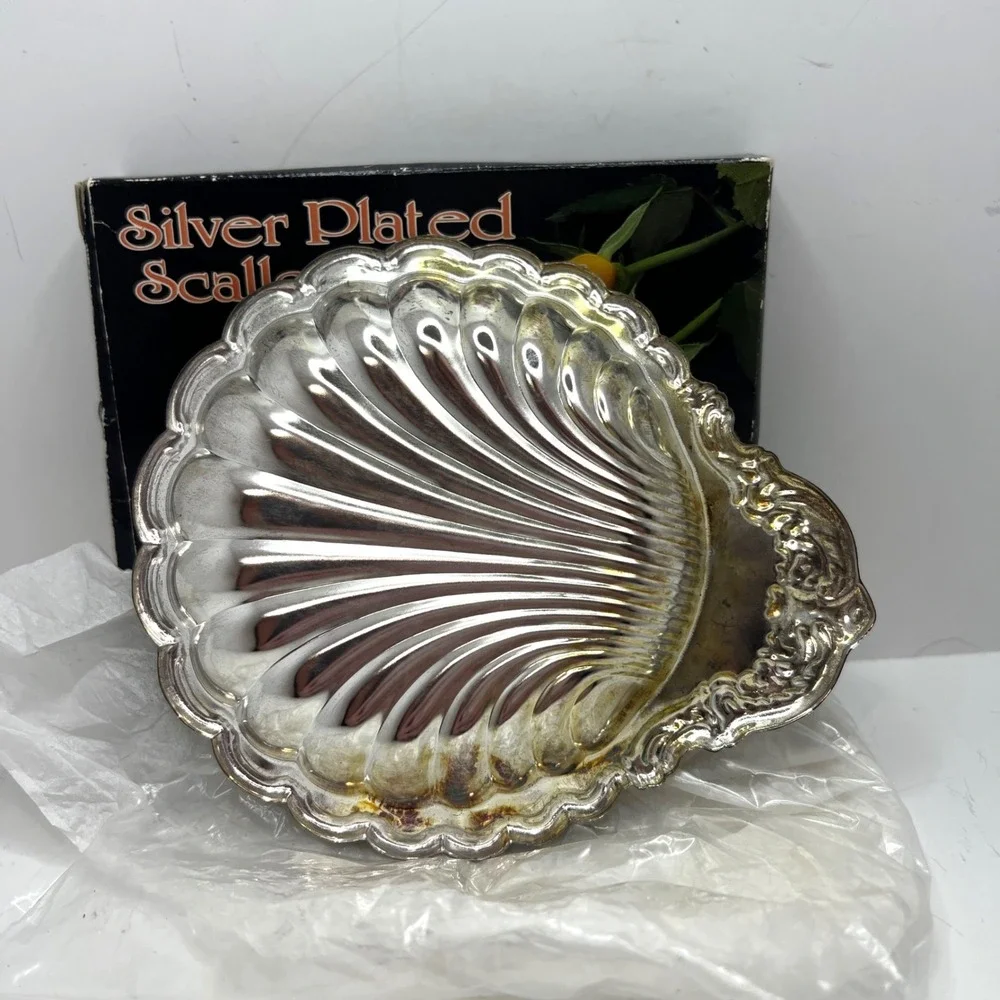 Vintage Silver Plated‎ Scalloped Clam Shell Tray Ornate Trinket Dish